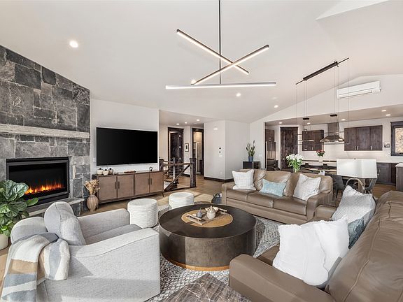 4th image of 50 Fly Caster Ln