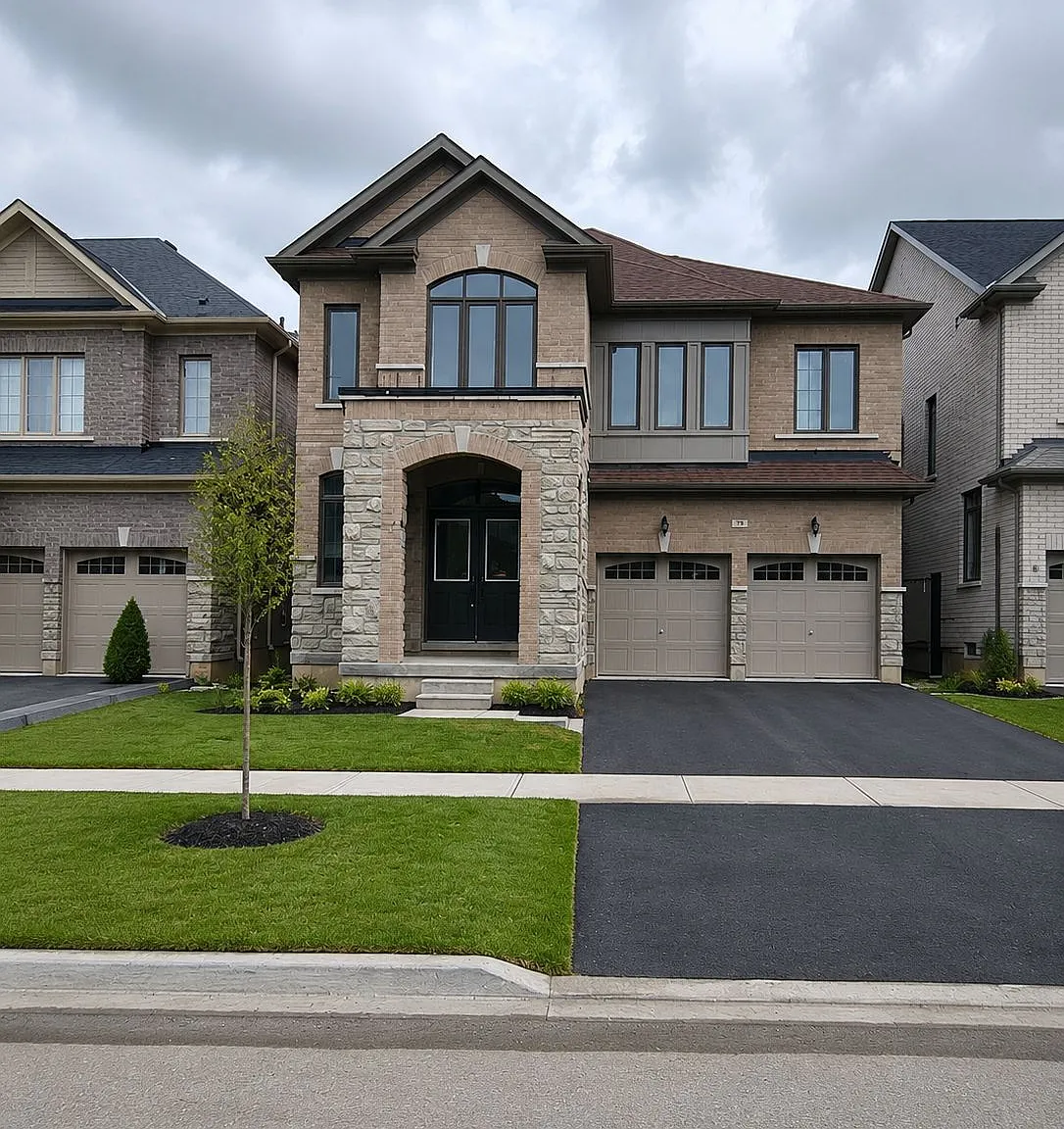 6 bed, $4,100 — Photo 1