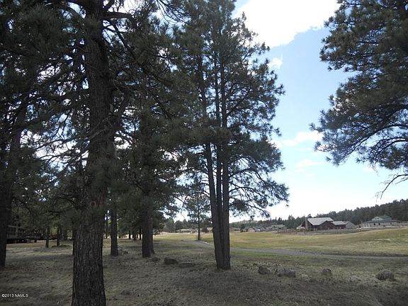 5th image of 2967 W Highland Meadows Dr