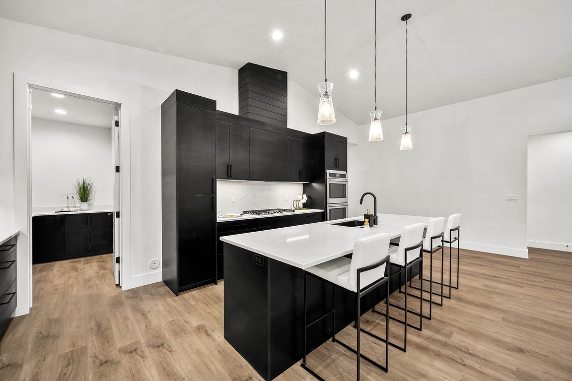 next background image