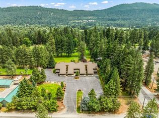 8975 Icicle Rd APT F, Leavenworth, WA 98826