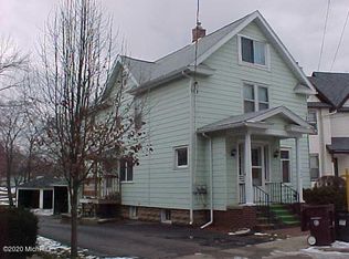 404 Linden Ave, Albion, MI 49224