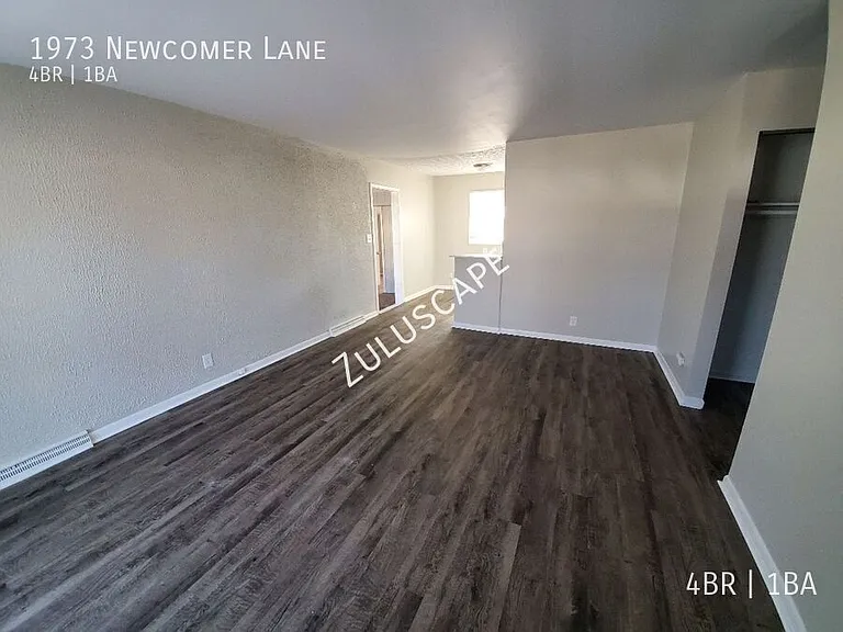 1973 Newcomer Ln — Photo 3