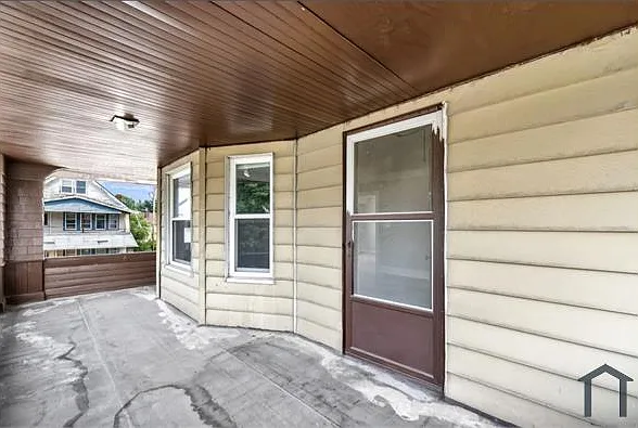 12730 Barrington Ave #UPPER — Photo 6