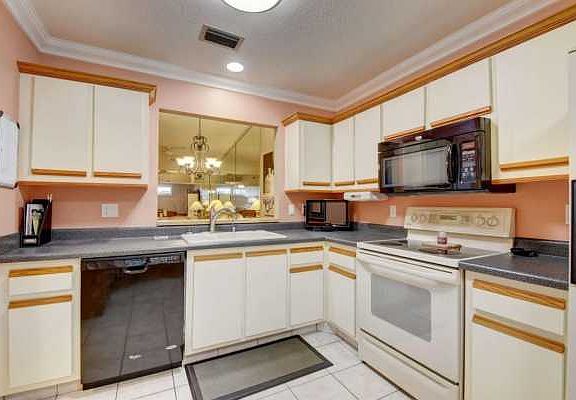 Home For Sale In Lucerne Lakes