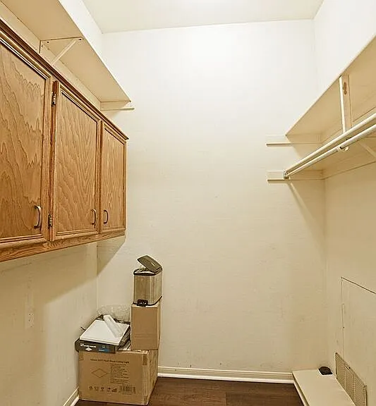 3217 Squireswood Dr — Photo 29