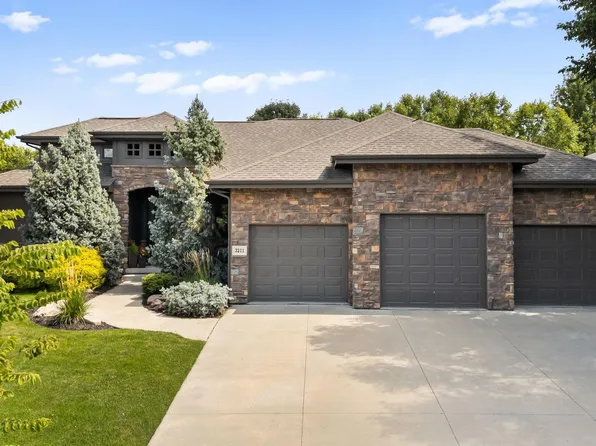 3211 S 184th Ter, Omaha, NE 68130