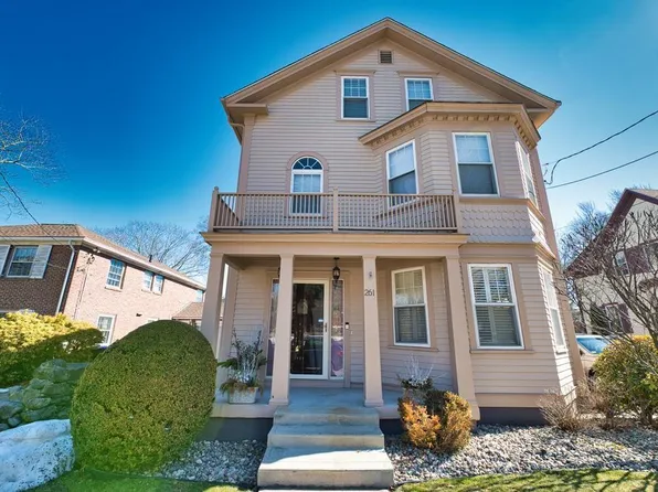 261 Blackstone Blvd, Providence, RI 02906