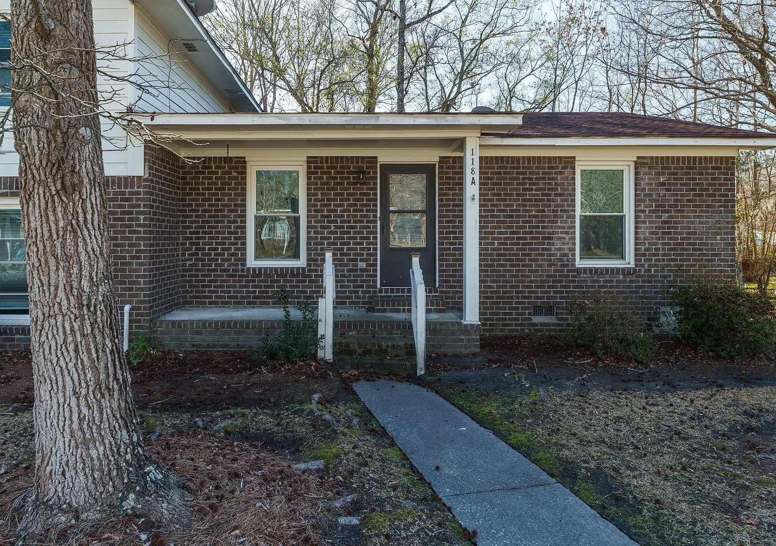 118 Roberta Drive — Photo 3