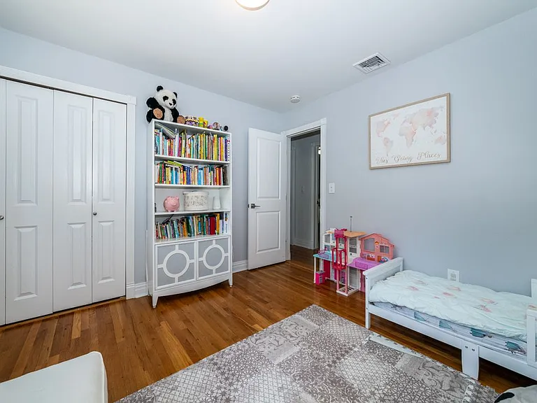 18 Carlyle Pl — Photo 20