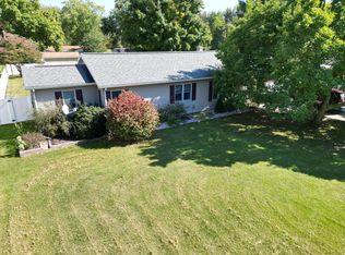 56307 Buckhorn Rd, Three Rivers, MI 49093