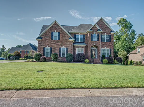 5508 Tillery Ln, Gastonia, NC 28056