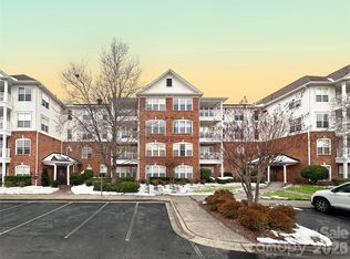 14608 Via Sorrento Dr, Charlotte, NC