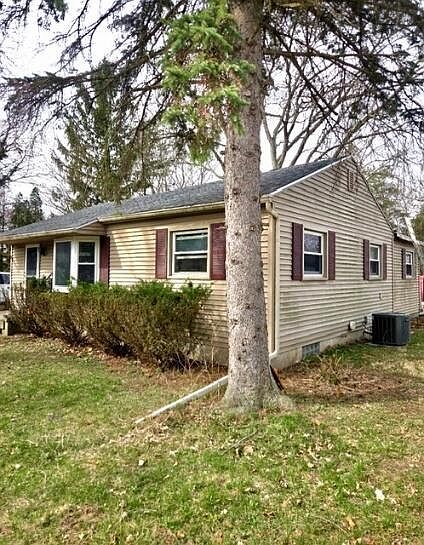 1st image of 5573 Cade St