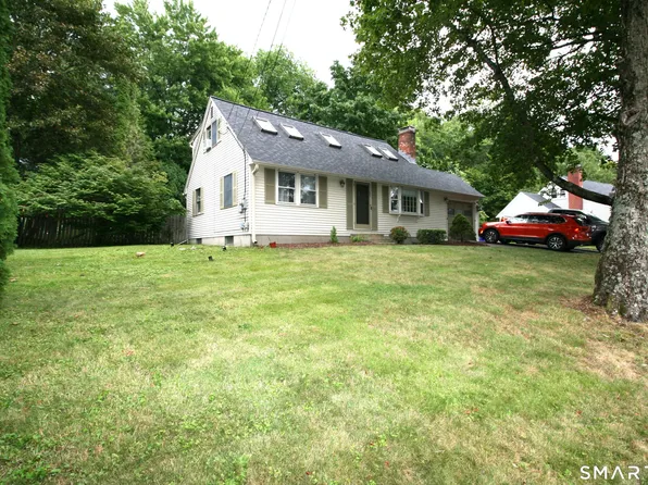 94 Colony Drive, Winchester, CT 06098