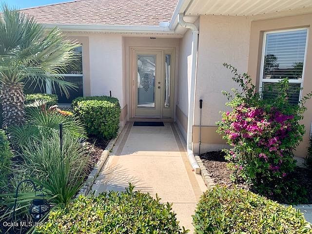 1st image of 1903 Diaz Ln