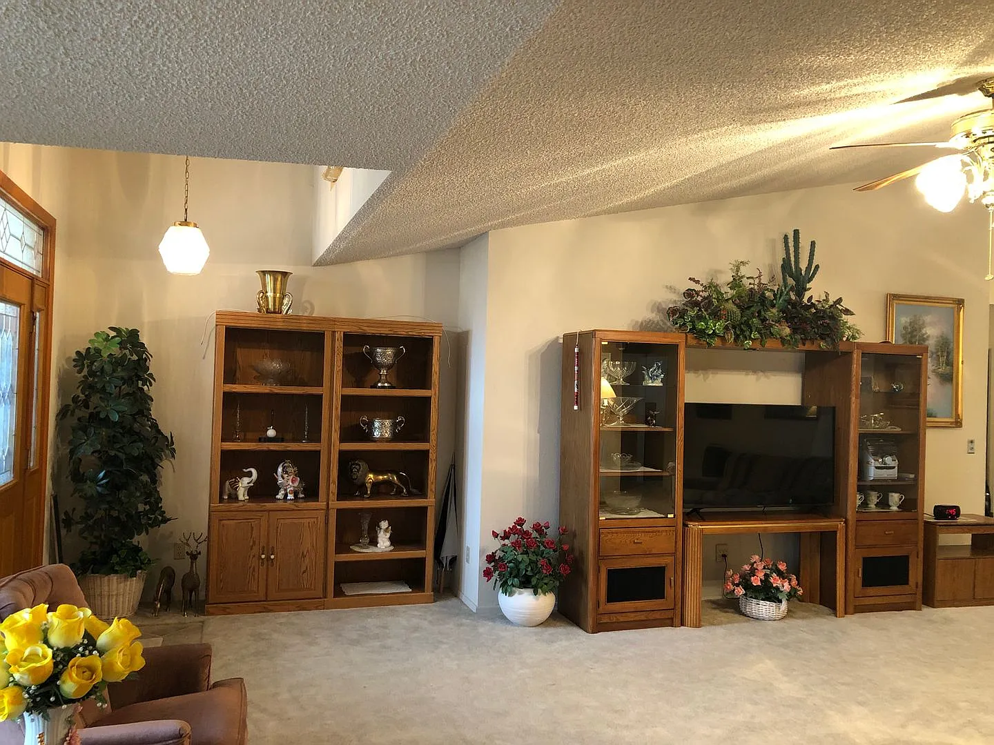 Available May through October 2026. Lovely home on golf course. All in Leisure World a 45+ Active... — Photo 3