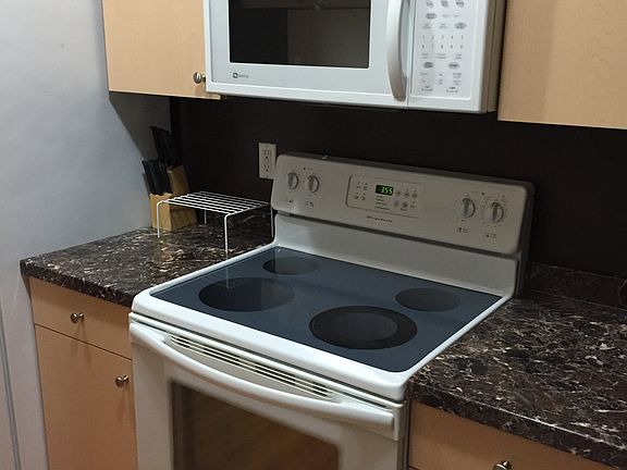 5th image of 1360 SE Florence Dr Unit 58