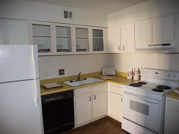5th image of 6352 N Barcelona Ln Unit 108