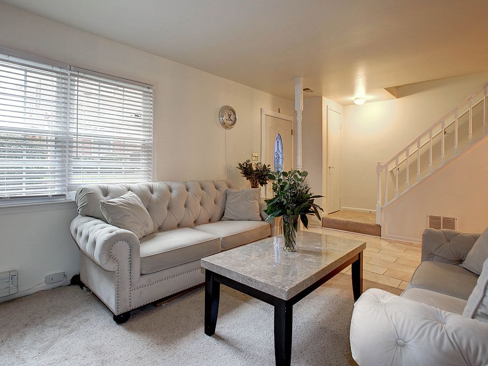 1st image of 9876 Hagel Cir