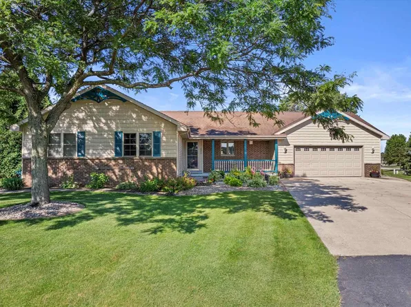 W2543 Skyview Court, Appleton, WI 54915