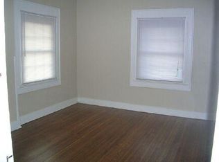 549 E 40th St, Indianapolis, IN 46205