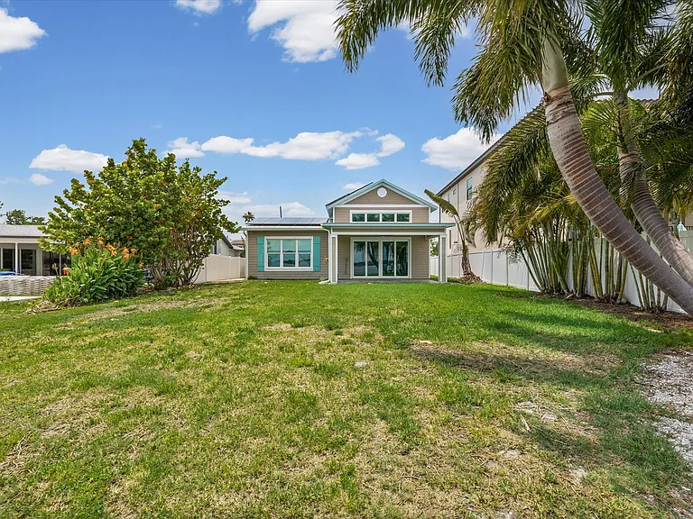 6323 Bayou Grande Blvd NE — Photo 45