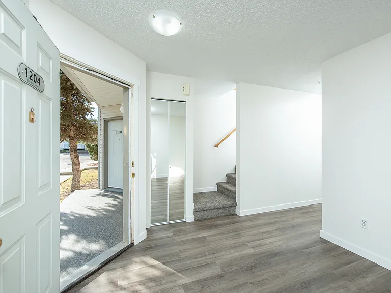 610 King St — Photo 29