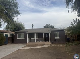 1027 W Heil Ave, El Centro, CA 92243
