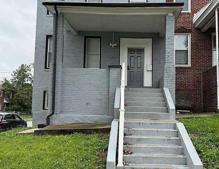 100 N Hilton St — Photo 1