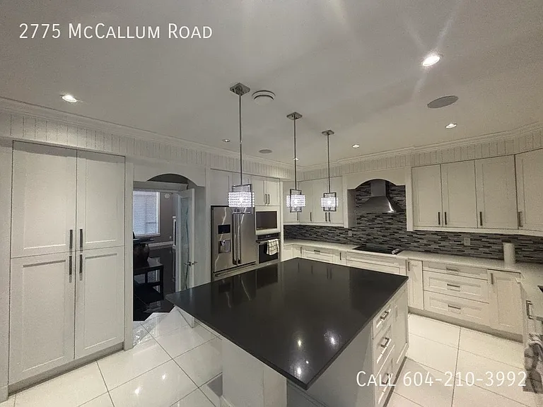 2775 McCallum Rd — Photo 3