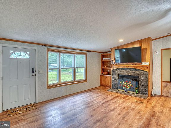 5th image of 30 Tolberts Cir