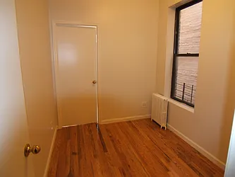 Rented by Nachman Weingarten, LREB