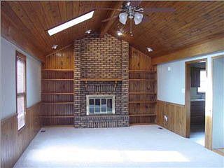 3rd image of 7601 E Blackford Ave
