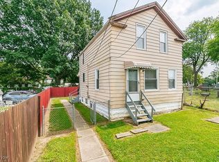 2669 W 41st St APT 4, Cleveland, OH 44113