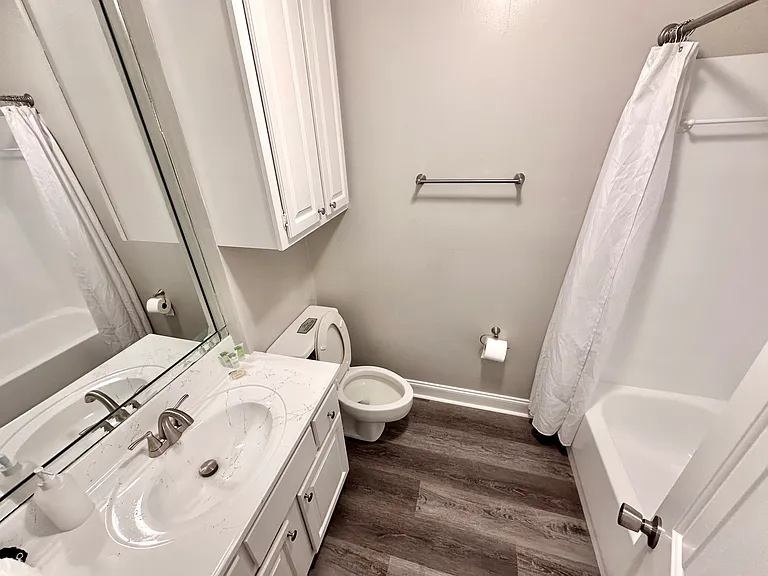 952 Garvin St — Photo 14