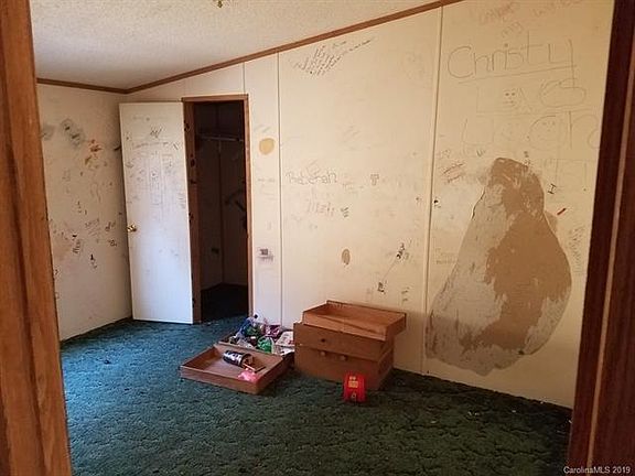5th image of 77 Grant Shelton Dr