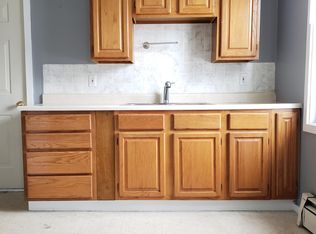 78 Railroad St APT 2, Clinton, ME 04927