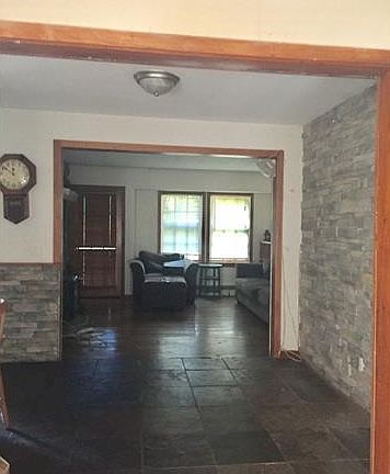 3rd image of 36 7 Hills Lake Dr