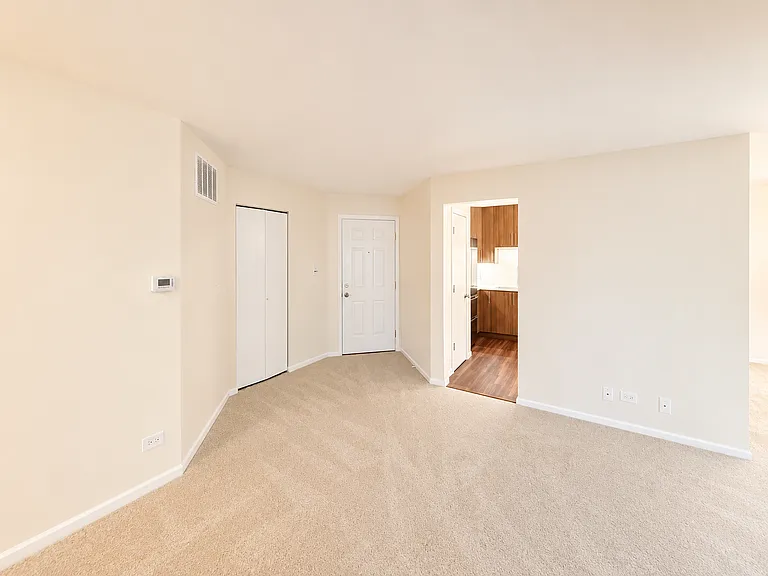2400 Mallow Ct #Z1 — Photo 9
