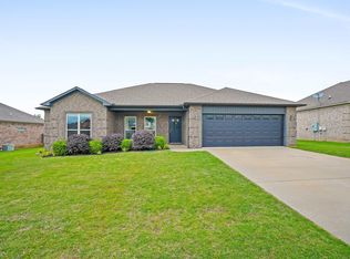 2427 Palisade Dr, Cabot, AR 72023