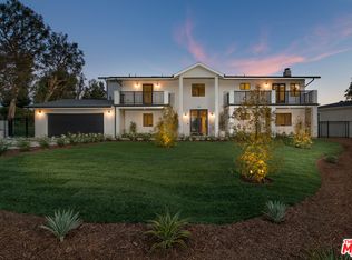 388 Surfview Dr, Pacific Palisades, CA 90272