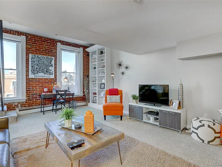 2193 Arapahoe St #11 — Photo 33