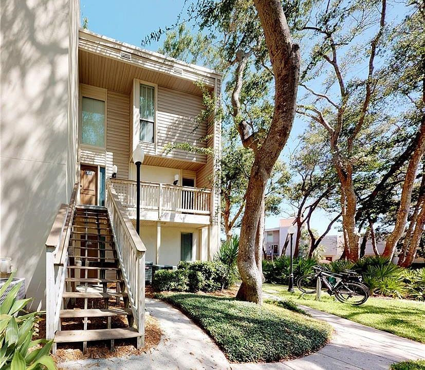 1st image of 1175 N Beachview Dr #340