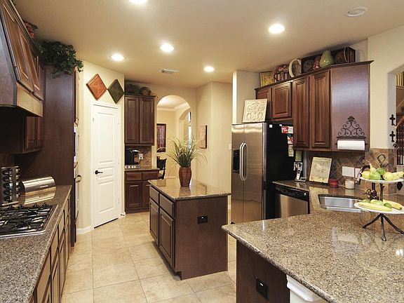 Kitchen 2 - This view shows just how much cabinet & counter space this kitchen features! Immaculate!