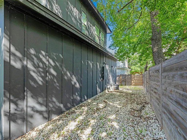 4606 Ledesma Rd #2 — Photo 27