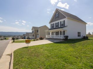 138 Lofty Cir, Stuarts Draft, VA 24477