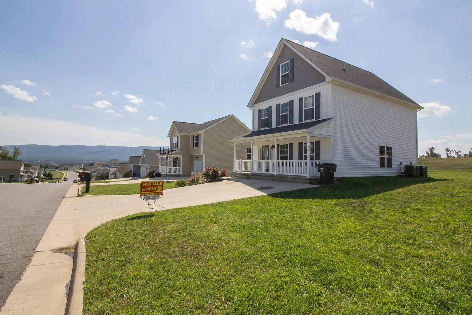 138 Lofty Cir photo 1