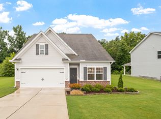 536 Lionheart Ln, Sanford, NC 27330