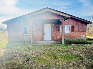 3657 Dillinger Rd, Carbondale, IL 62901